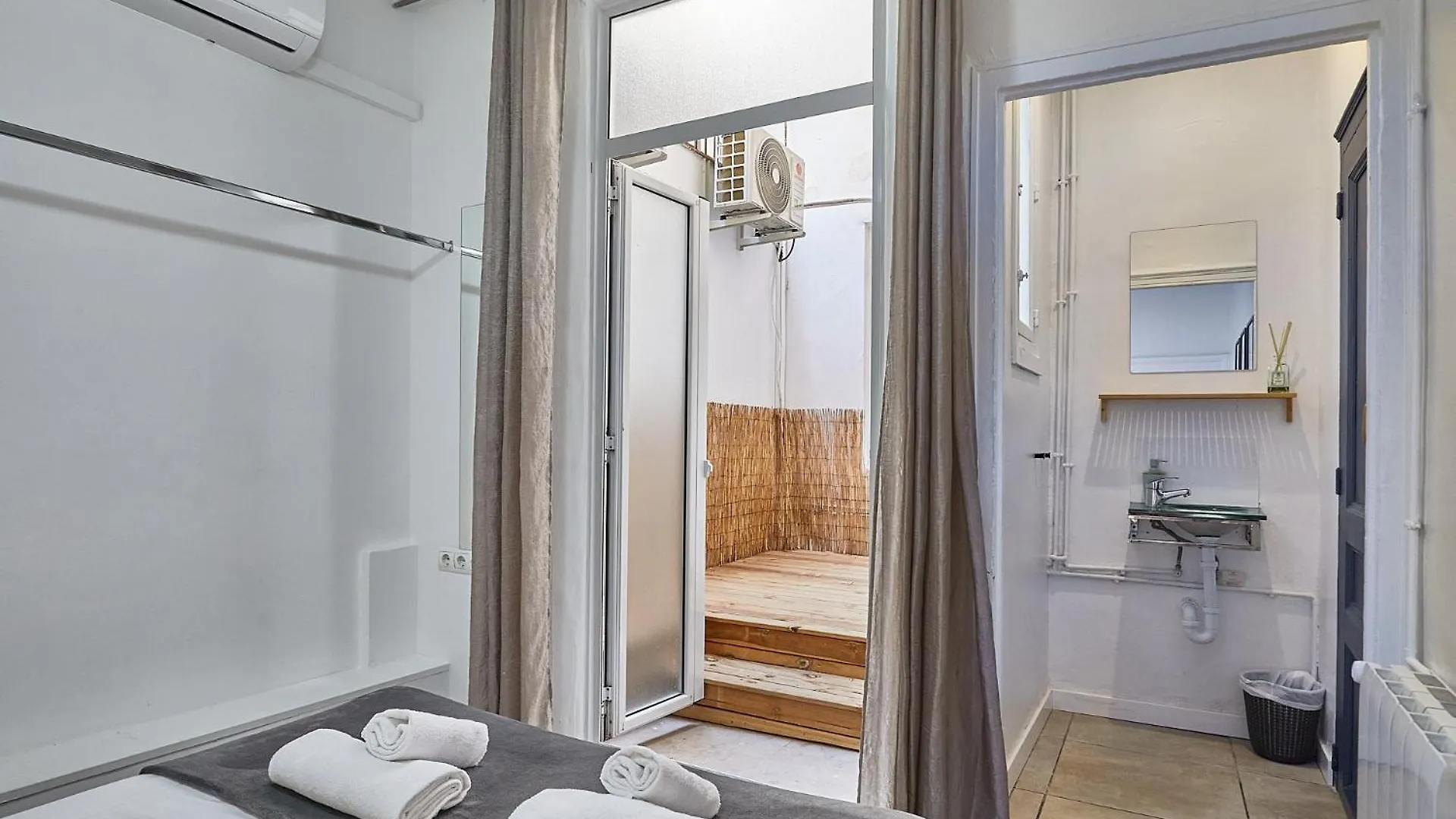 Gæstehus Ella Hostel Gran Via Barcelona