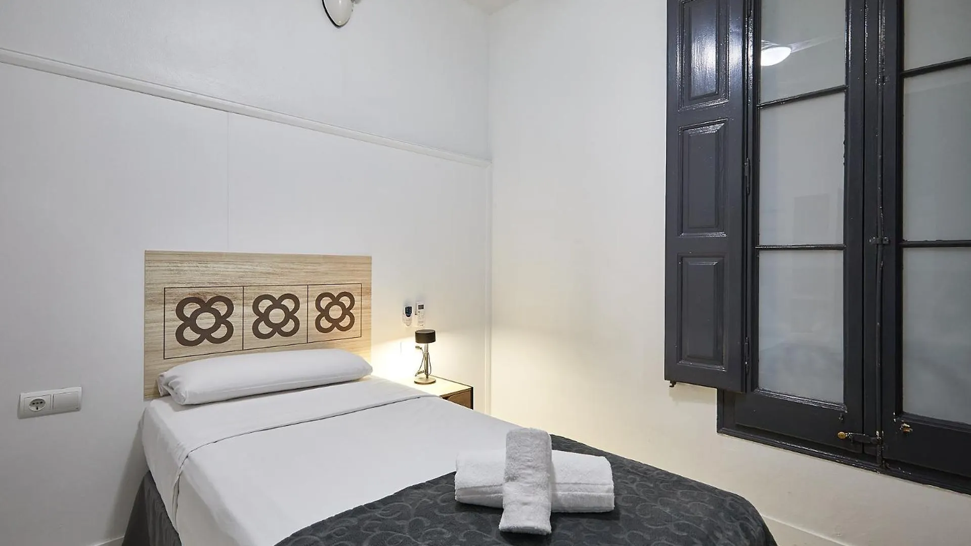 Ella Hostel Gran Via Βαρκελώνη Πανσιόν