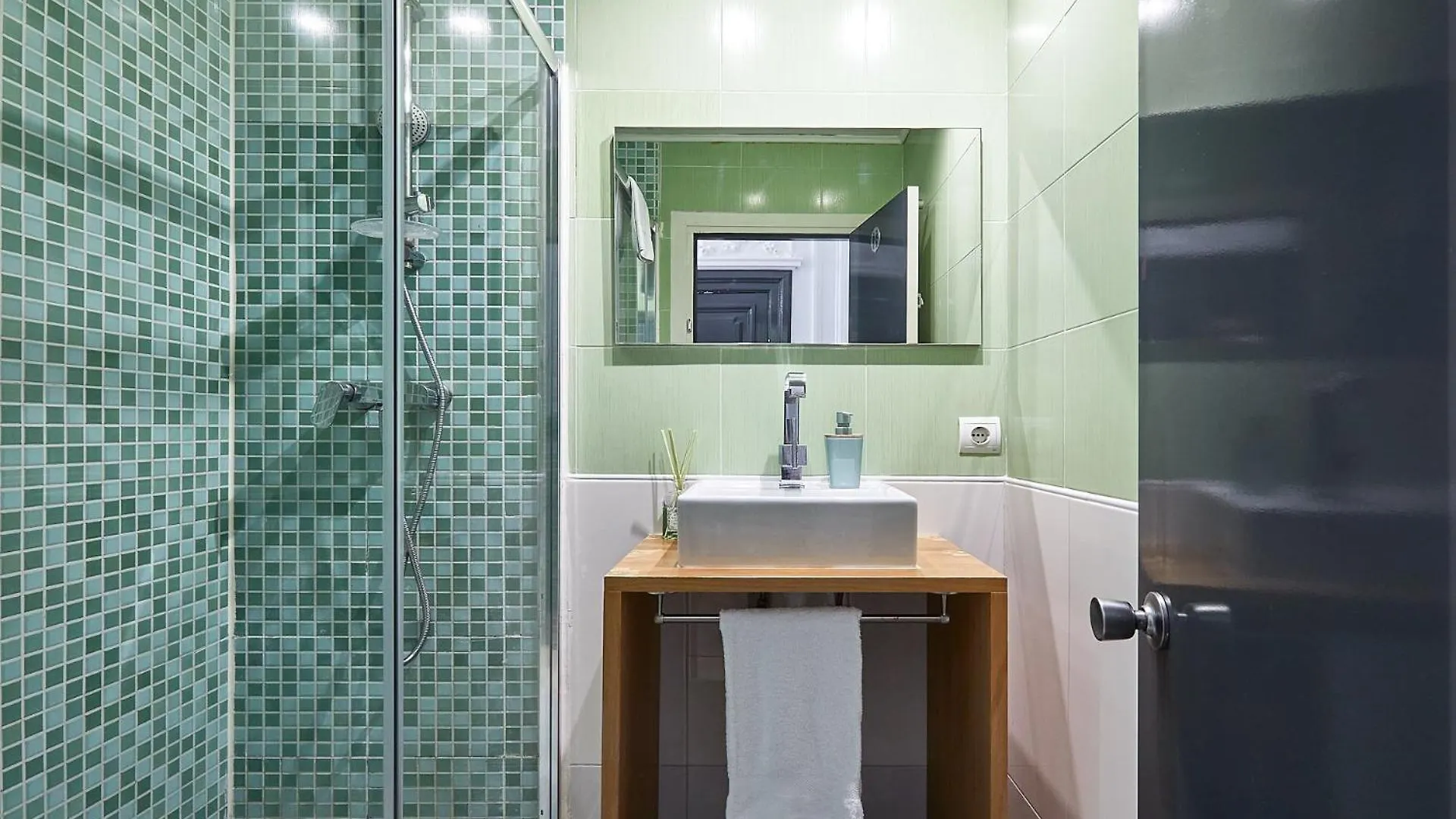 Ella Hostel Gran Via Barcelona Espanha